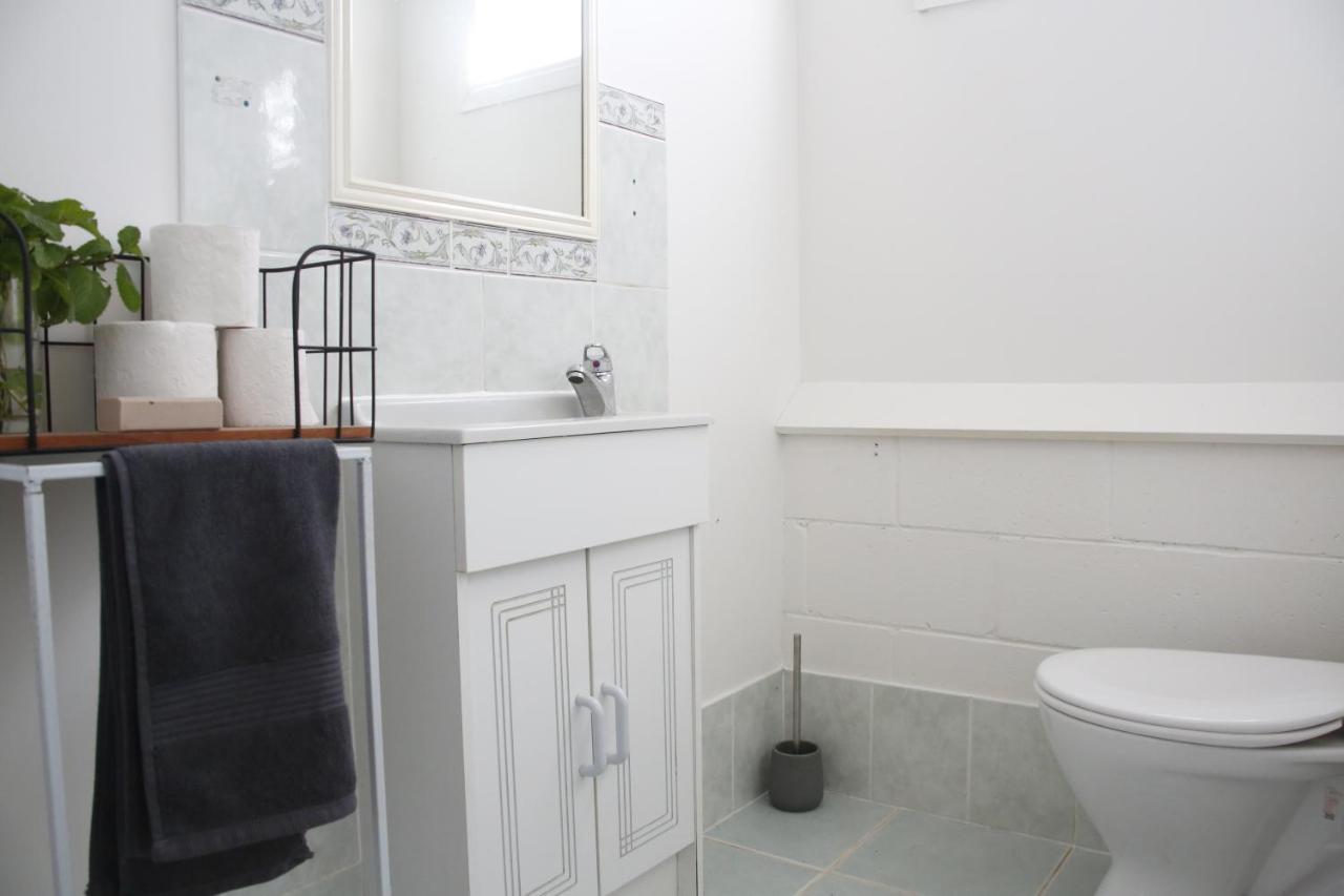 Charming 5 Bed Cottage With Fire Place Scotts Head Exterior photo
